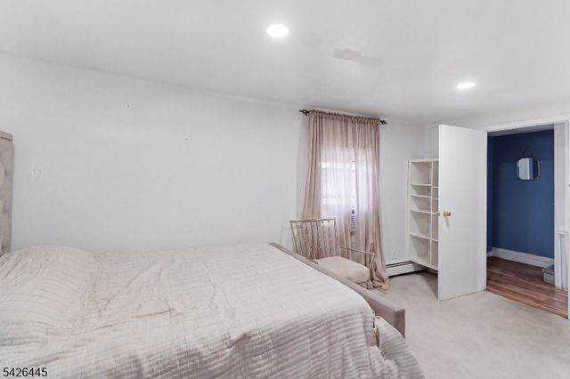 43 Bank St, Elizabeth City, NJ 07201
