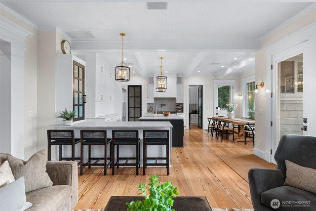 543 Hyak Drive, Fox Island, WA 98333