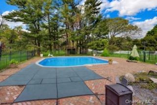 1719 Cedar Swamp Road, Brookville, NY 11545