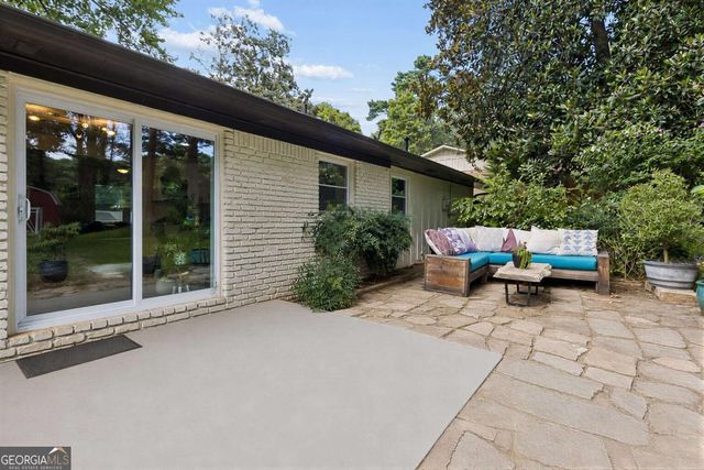 412 Derbyshire Drive, Stone Mountain, GA 30088