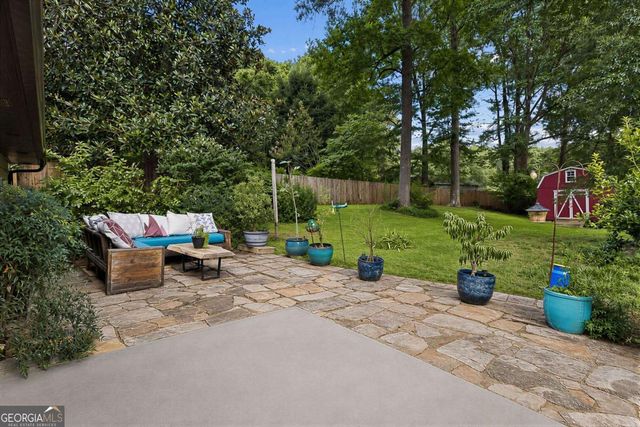 412 Derbyshire Drive, Stone Mountain, GA 30088