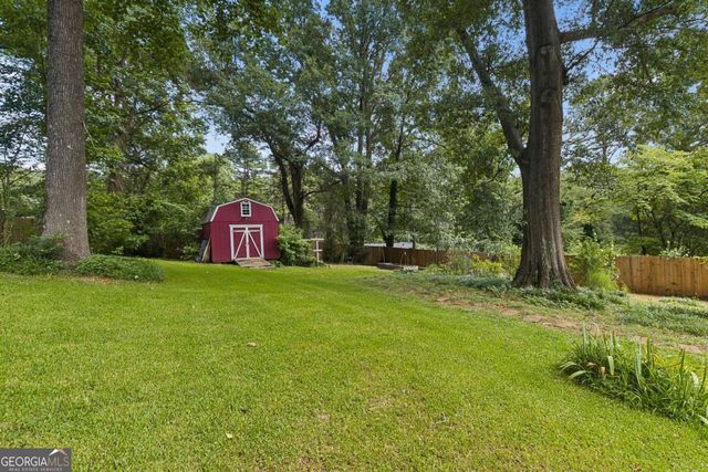 412 Derbyshire Drive, Stone Mountain, GA 30088