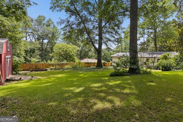 412 Derbyshire Drive, Stone Mountain, GA 30088