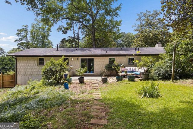 412 Derbyshire Drive, Stone Mountain, GA 30088