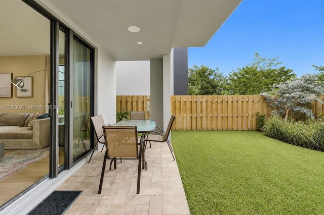 1103 NE 16th Terrace 1, Fort Lauderdale, FL 33304