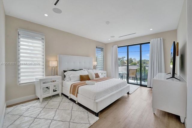 1103 NE 16th Terrace 1, Fort Lauderdale, FL 33304