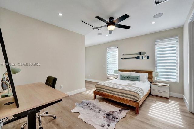 1103 NE 16th Terrace 1, Fort Lauderdale, FL 33304