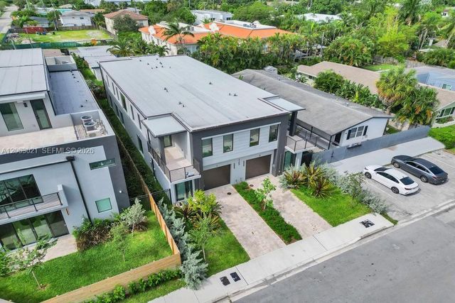 1103 NE 16th Terrace 1, Fort Lauderdale, FL 33304
