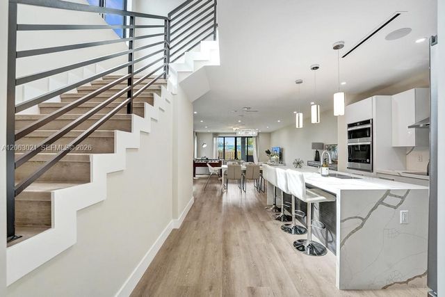 1103 NE 16th Terrace 1, Fort Lauderdale, FL 33304