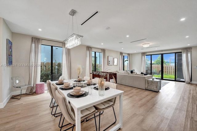 1103 NE 16th Terrace 1, Fort Lauderdale, FL 33304