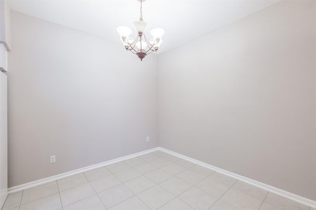 8100 Cambridge Street 101, Houston, TX 77054