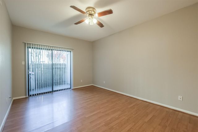 8100 Cambridge Street 101, Houston, TX 77054
