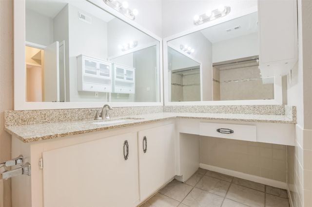 8100 Cambridge Street 101, Houston, TX 77054