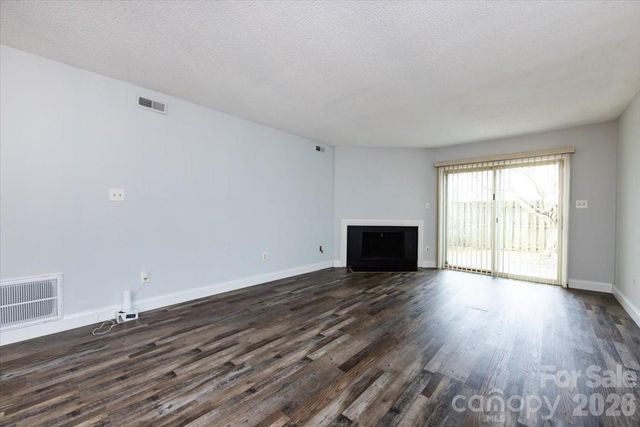 8410 Ramath Drive, Charlotte, NC 28211