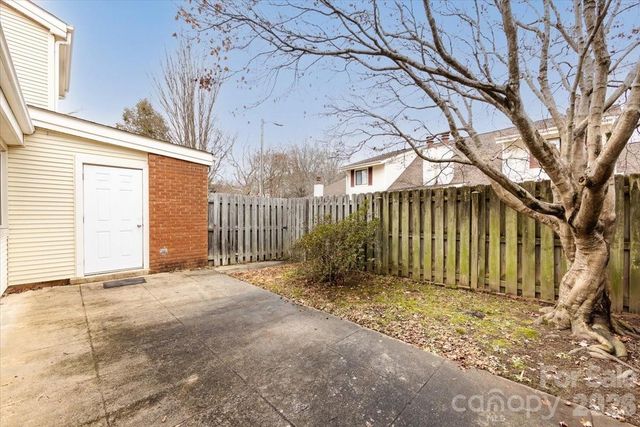 8410 Ramath Drive, Charlotte, NC 28211