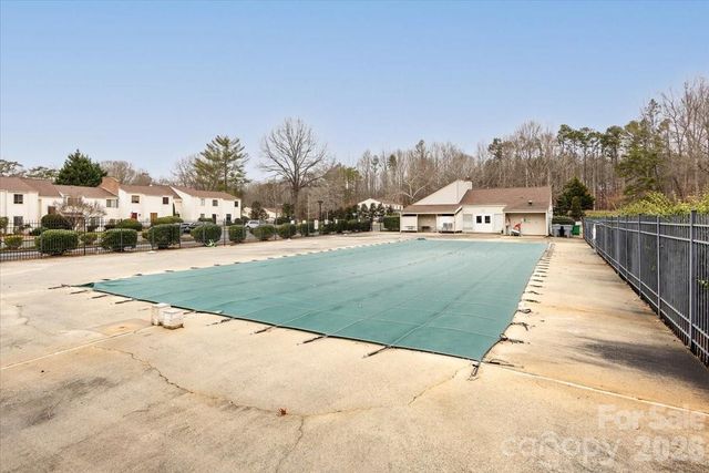 8410 Ramath Drive, Charlotte, NC 28211