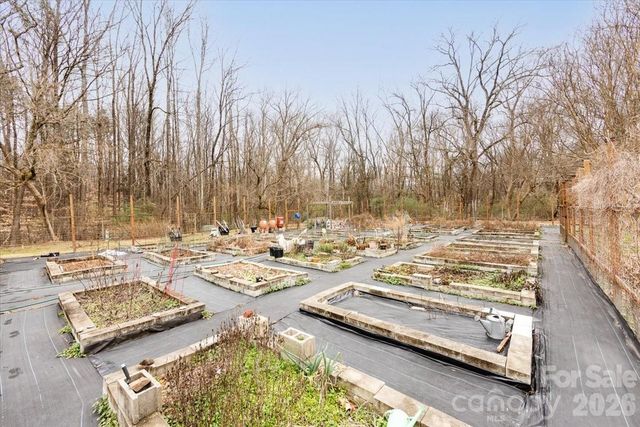 8410 Ramath Drive, Charlotte, NC 28211