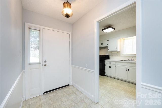 8410 Ramath Drive, Charlotte, NC 28211