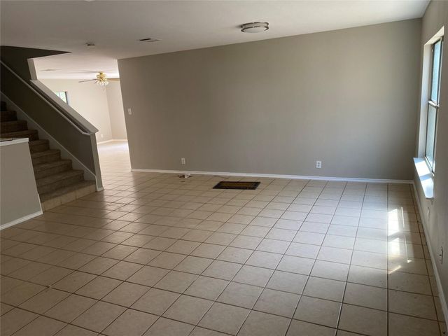 1405 Meadow PKWY, San Marcos, TX 78666