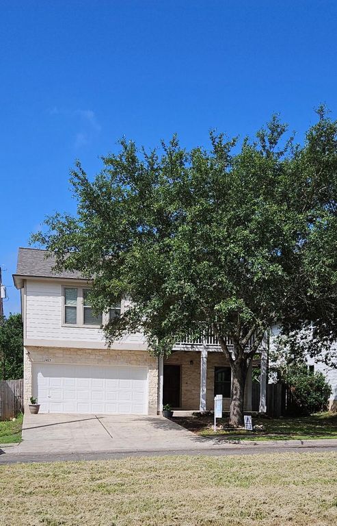 1405 Meadow PKWY, San Marcos, TX 78666