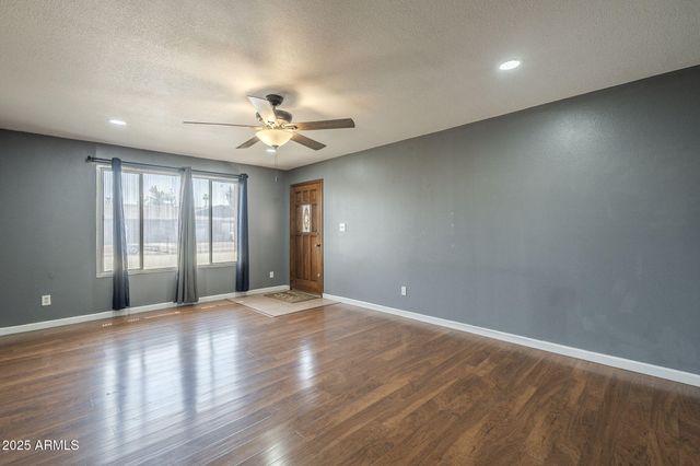 3236 S Kenwood Lane, Tempe, AZ 85282