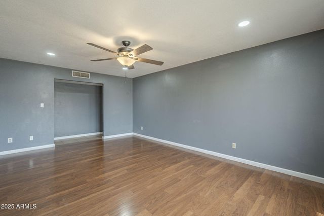 3236 S Kenwood Lane, Tempe, AZ 85282