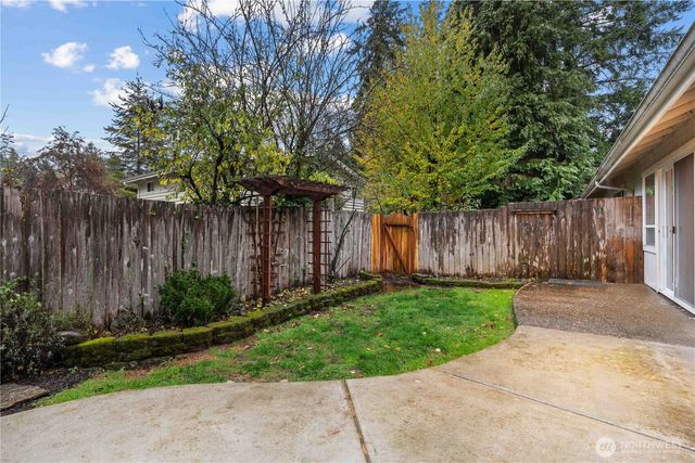 527 Radey Street, Port Orchard, WA 98366