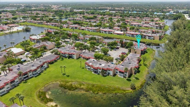 473 Lake Frances Drive, West Palm Beach, FL 33411