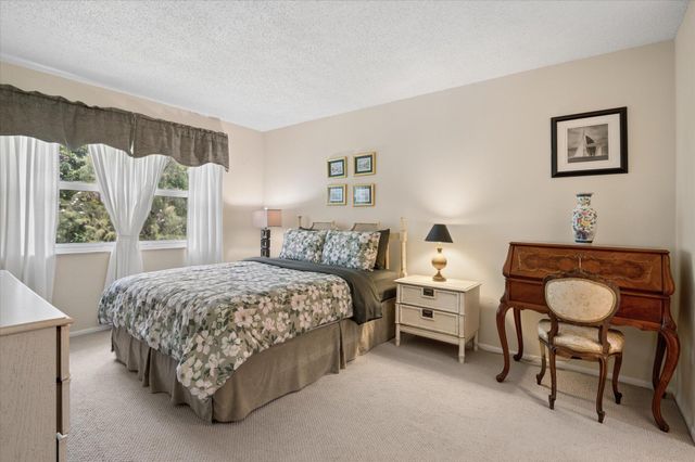 473 Lake Frances Drive, West Palm Beach, FL 33411
