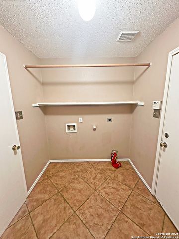 6154 ASHLEY SPGS, San Antonio, TX 78244