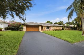 821 Ramblewood Dr 821, Coral Springs, FL 33071