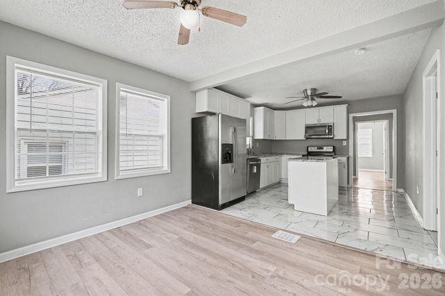 9501 Misenheimer Road, Charlotte, NC 28215