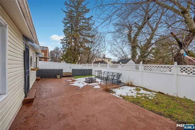 271 Forest Avenue, Englewood, NJ 07631