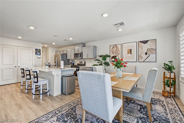 807 Calm Crystal Court, North Las Vegas, NV 89081