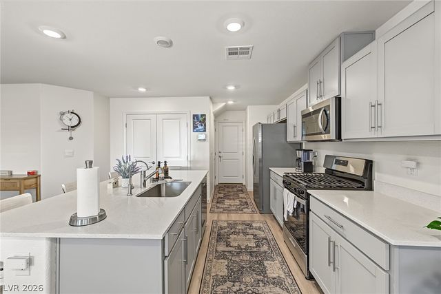 807 Calm Crystal Court, North Las Vegas, NV 89081