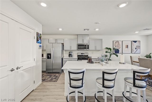 807 Calm Crystal Court, North Las Vegas, NV 89081