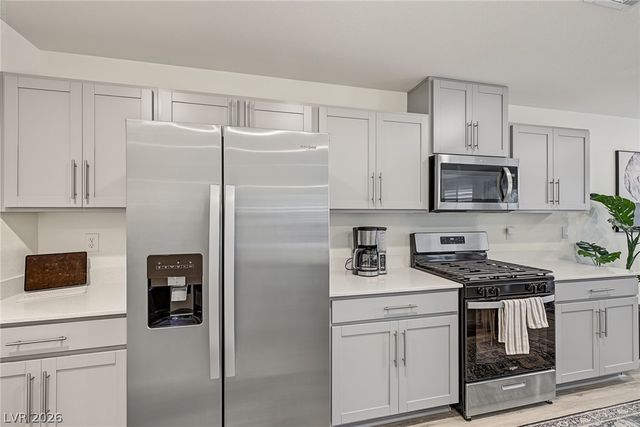 807 Calm Crystal Court, North Las Vegas, NV 89081