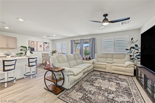 807 Calm Crystal Court, North Las Vegas, NV 89081