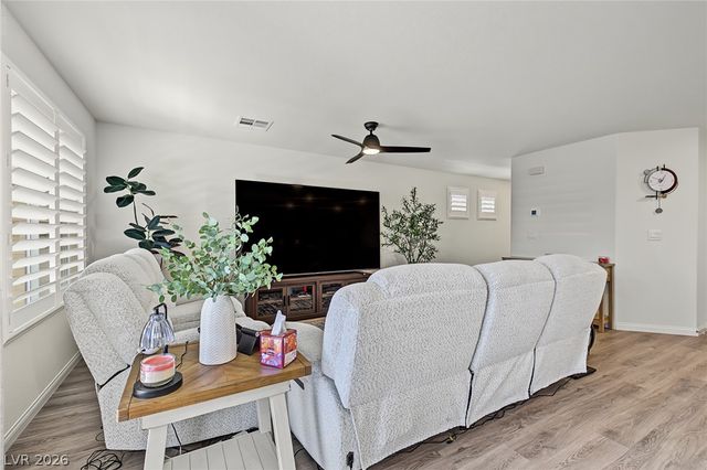 807 Calm Crystal Court, North Las Vegas, NV 89081