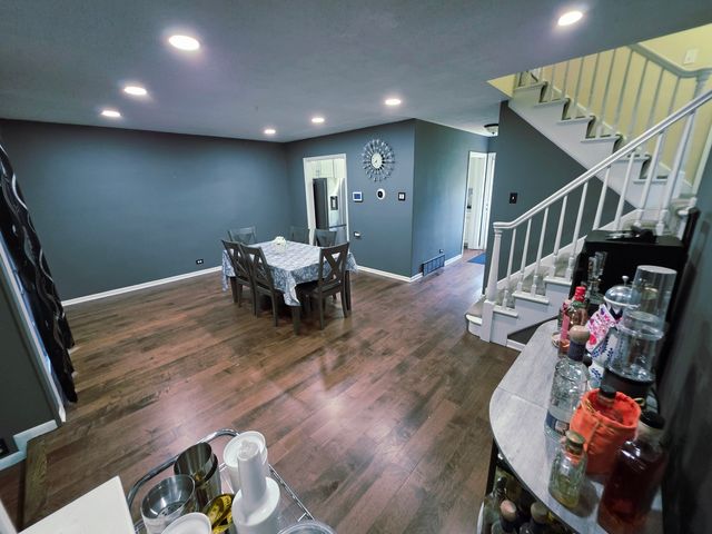 2205 Downey Road, Homewood, IL 60430