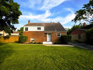 2205 Downey Road, Homewood, IL 60430