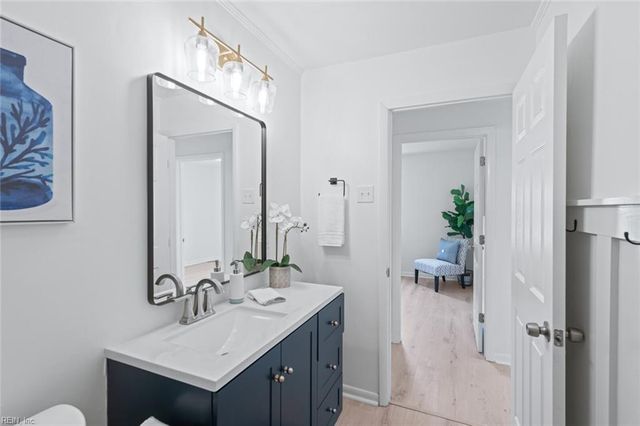 118 Peachtree LN, Hampton, VA 23669