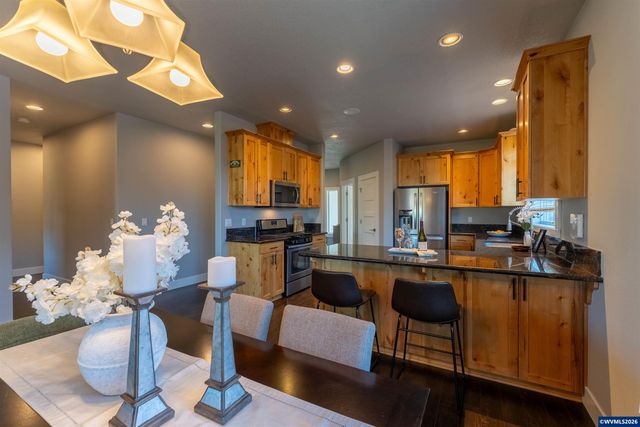 2667 NE Sonora Dr, Albany, OR 97321