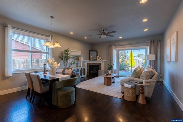 2667 NE Sonora Dr, Albany, OR 97321