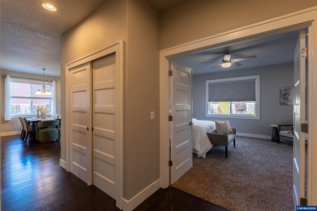2667 NE Sonora Dr, Albany, OR 97321