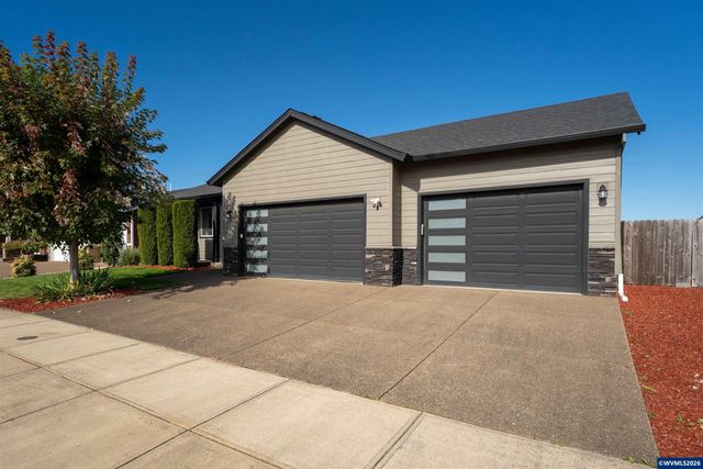 2667 NE Sonora Dr, Albany, OR 97321