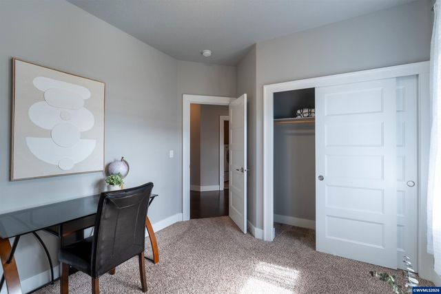 2667 NE Sonora Dr, Albany, OR 97321
