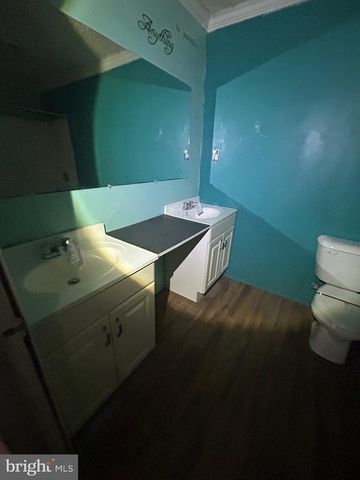 381 KING ST E, Chambersburg, PA 17201
