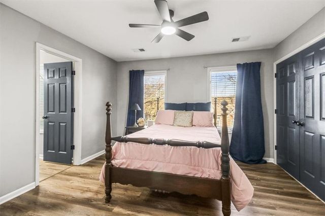 2035 NE Waterfield Place, Blue Springs, MO 64014