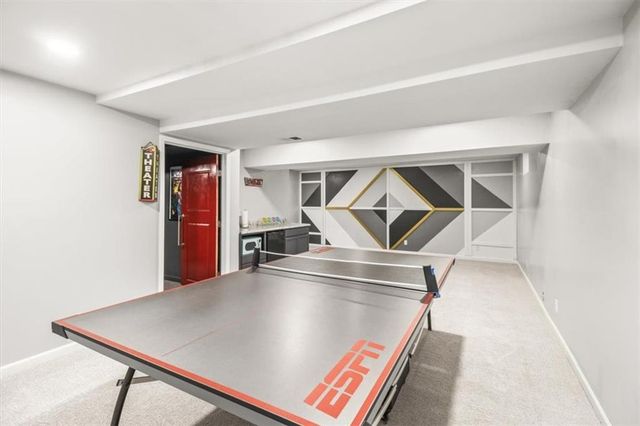 2035 NE Waterfield Place, Blue Springs, MO 64014